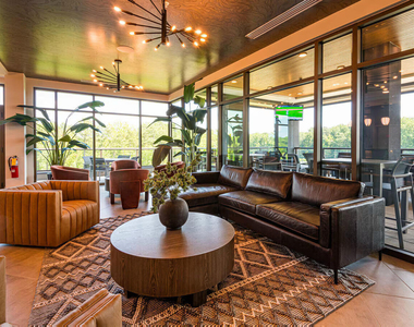 600 Carraway Crossing - Photo Thumbnail 23