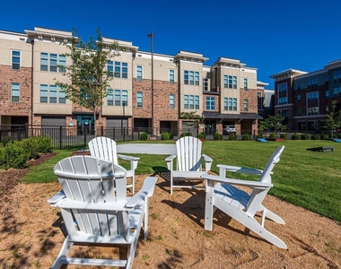 600 Carraway Crossing - Photo Thumbnail 28