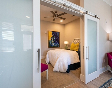600 Carraway Crossing - Photo Thumbnail 10