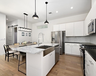 5212 Huisache St - Photo Thumbnail 7