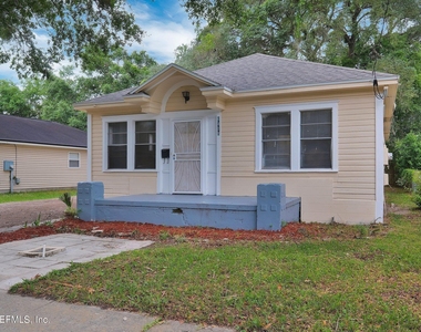 6418 Sapphire Drive - Photo Thumbnail 24