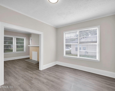 6418 Sapphire Drive - Photo Thumbnail 16