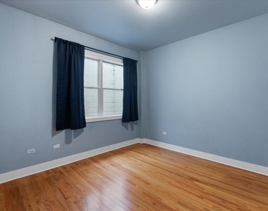 207 E 31st Street - Photo Thumbnail 6