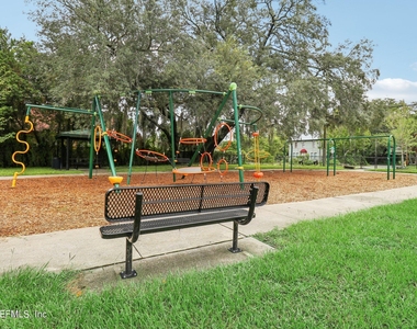 1900 Danese Court - Photo Thumbnail 11