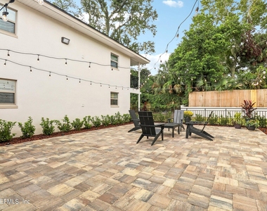 1900 Danese Court - Photo Thumbnail 8