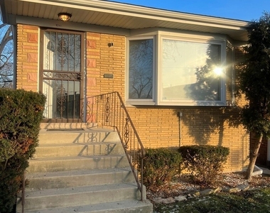 9241 S Emerald Avenue - Photo Thumbnail 1