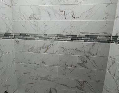 9241 S Emerald Avenue - Photo Thumbnail 11