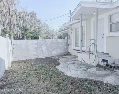 10728 Old Kings Road - Photo Thumbnail 14