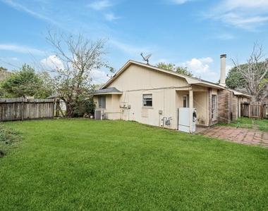 20115 Raingate Lane - Photo Thumbnail 24