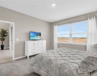 11811 Venetian Lagoon Drive - Photo Thumbnail 17