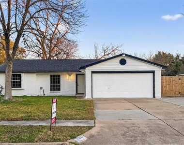 1307 Saddle Rock Drive - Photo Thumbnail 38
