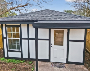 1307 Saddle Rock Drive - Photo Thumbnail 39