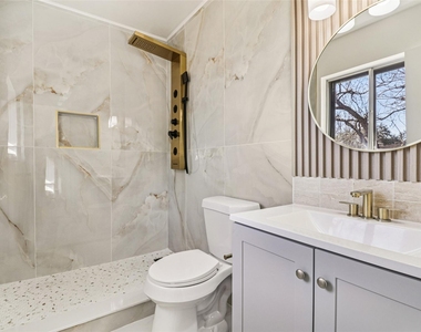 1307 Saddle Rock Drive - Photo Thumbnail 27