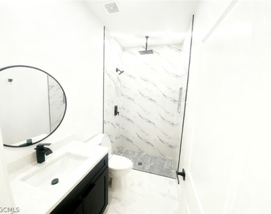 5358 30th Street Sw - Photo Thumbnail 6