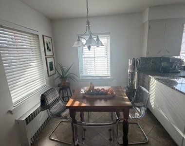 216 Brookside - Photo Thumbnail 2
