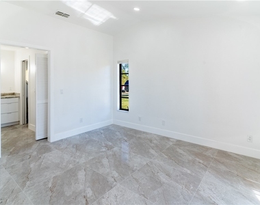 720 Chavers Street - Photo Thumbnail 14