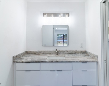 720 Chavers Street - Photo Thumbnail 12