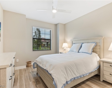 28075 Foxrock Court - Photo Thumbnail 10