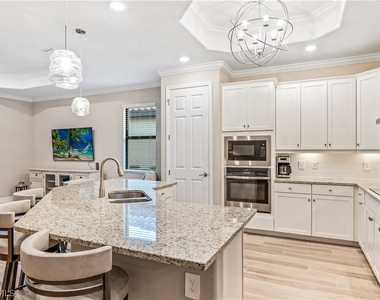 28075 Foxrock Court - Photo Thumbnail 8