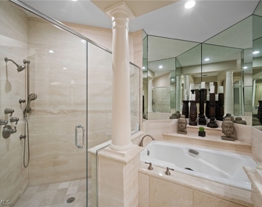 261 Colonade Circle - Photo Thumbnail 22