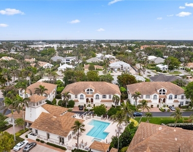 261 Colonade Circle - Photo Thumbnail 45