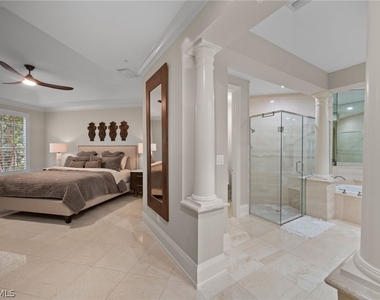 261 Colonade Circle - Photo Thumbnail 15