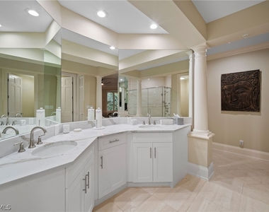 261 Colonade Circle - Photo Thumbnail 23