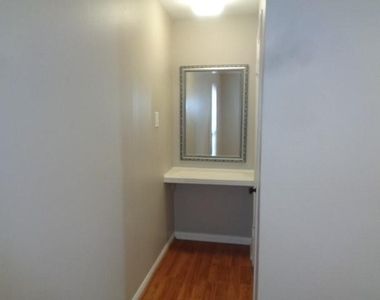 2225 Mimosa Drive - Photo Thumbnail 10