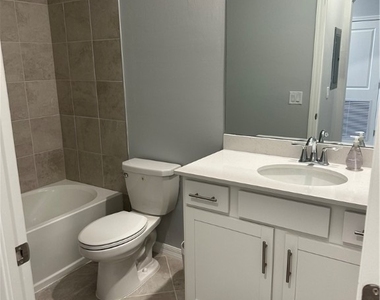 5651 Double Eagle Circle - Photo Thumbnail 16