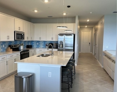5651 Double Eagle Circle - Photo Thumbnail 8