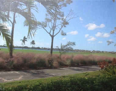 10044 Siesta Bay Drive - Photo Thumbnail 3