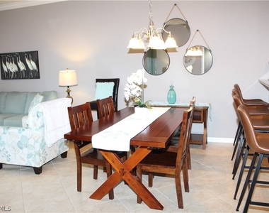 10044 Siesta Bay Drive - Photo Thumbnail 14
