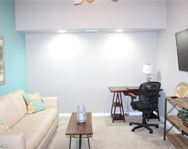 10044 Siesta Bay Drive - Photo Thumbnail 19