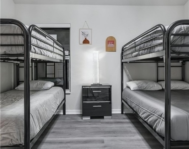 2620 Ne 5 Avenue - Photo Thumbnail 11