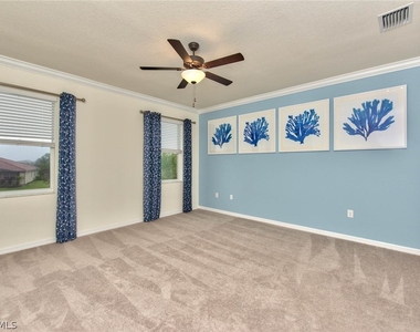 2612 Blossom Way - Photo Thumbnail 17