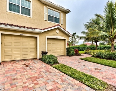 2612 Blossom Way - Photo Thumbnail 31