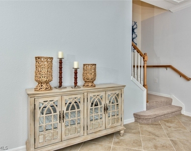 2612 Blossom Way - Photo Thumbnail 7