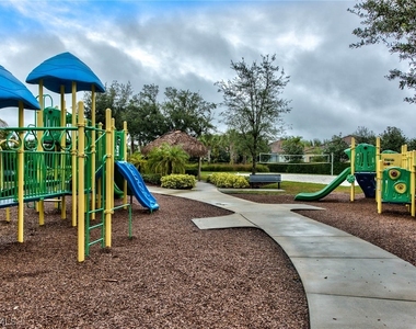 2612 Blossom Way - Photo Thumbnail 33