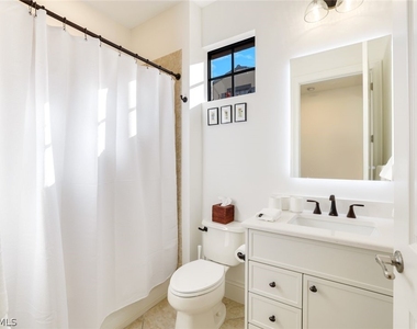 9072 Rialto Street - Photo Thumbnail 12