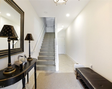 9072 Rialto Street - Photo Thumbnail 1