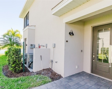 6040 Ellerston Way - Photo Thumbnail 33
