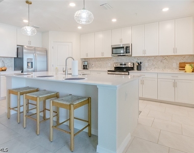 6040 Ellerston Way - Photo Thumbnail 13