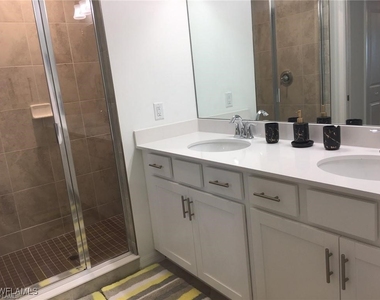6023 Ellerston Way - Photo Thumbnail 12