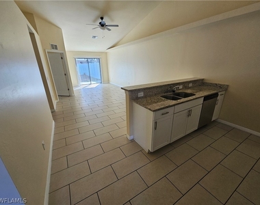 1622 Sw 33rd Street - Photo Thumbnail 7