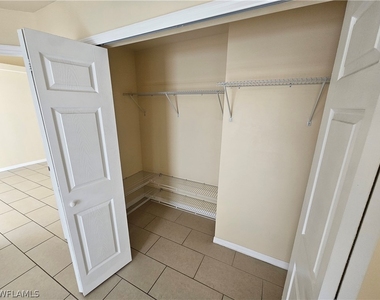 1622 Sw 33rd Street - Photo Thumbnail 13