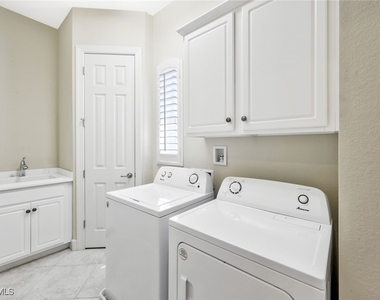 9537 Ironstone Terrace - Photo Thumbnail 26