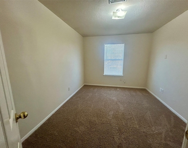 19718 River Pointe Lane - Photo Thumbnail 28
