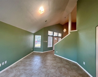 19718 River Pointe Lane - Photo Thumbnail 9