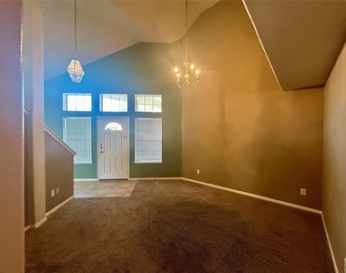 19718 River Pointe Lane - Photo Thumbnail 16