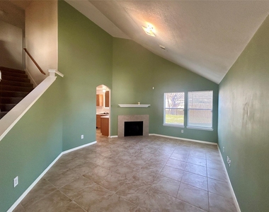 19718 River Pointe Lane - Photo Thumbnail 7